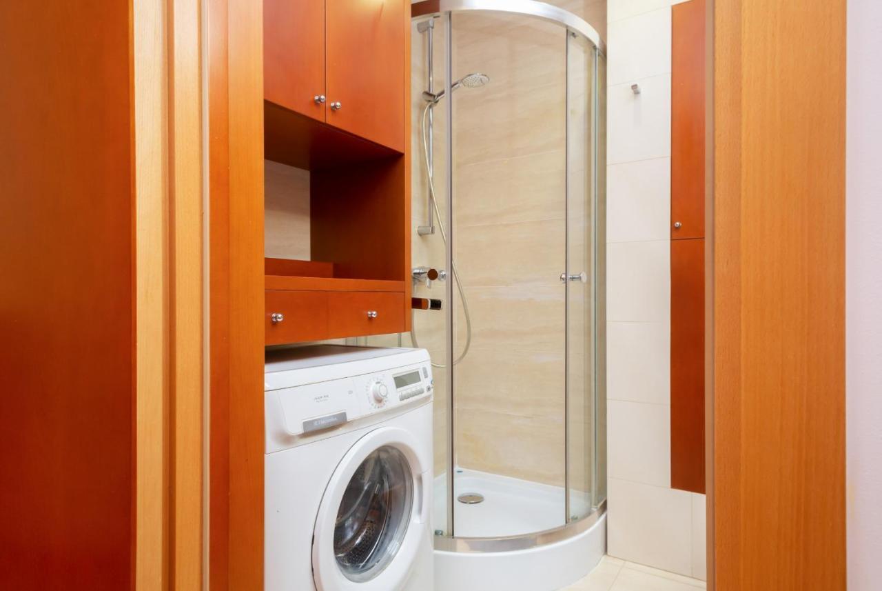 Two-bedroom Family Esperanto Next To Klif By Renters * Warszawa